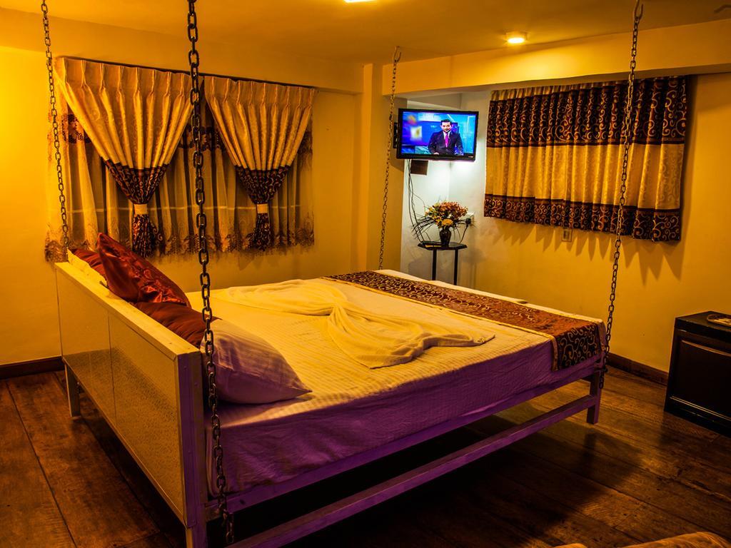 Gt Homes Peradeniya Luaran gambar