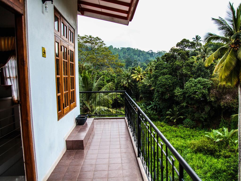 Gt Homes Peradeniya Luaran gambar